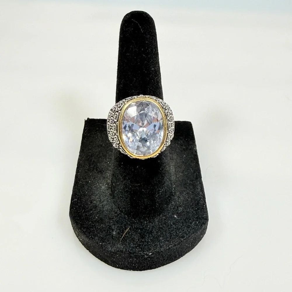 Vintage CZ Statement Ring Two Tone Silver tone & Gold Plated Size 6.5